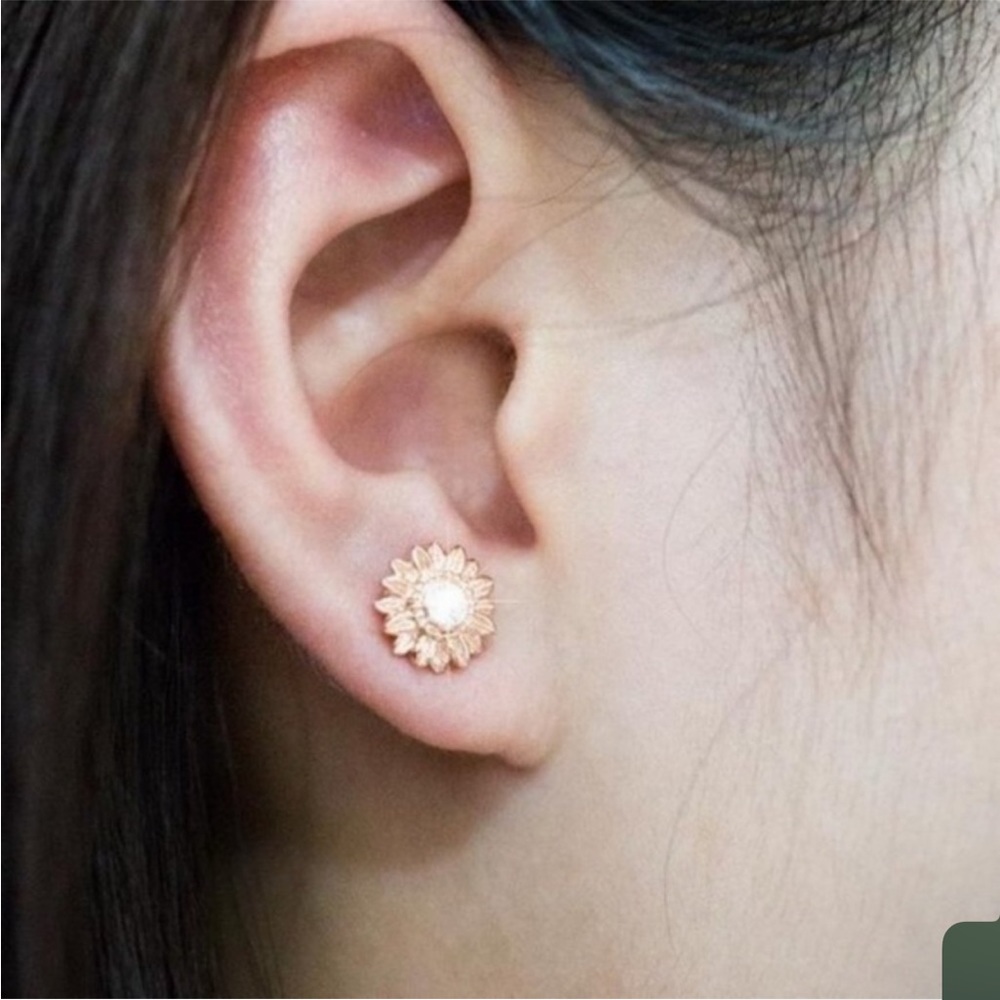 NEW 18k Yellow Silver Rose Gold Gold Diamond Earrings - Picture 3 of 3